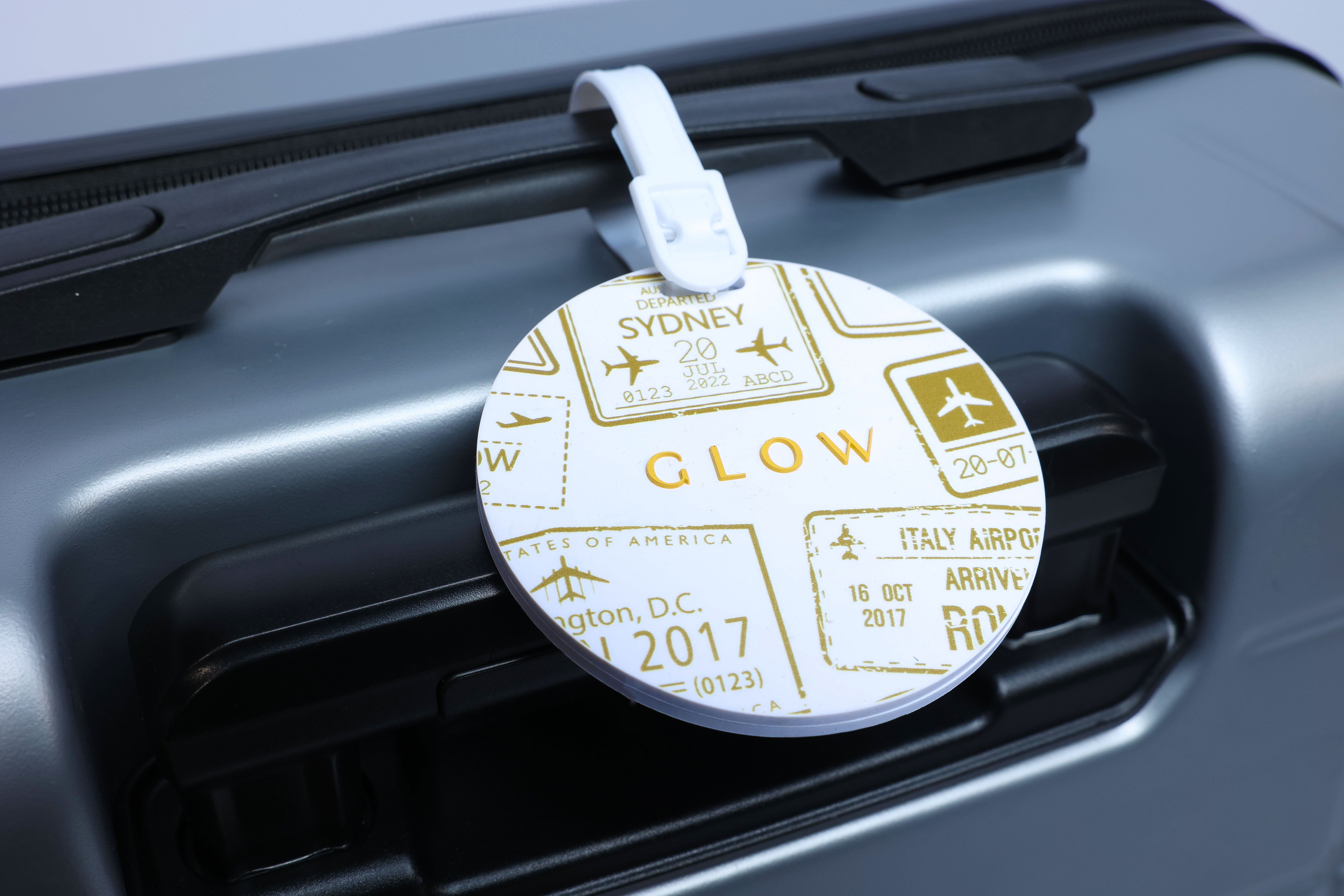 GLOW LUGGAGE SET